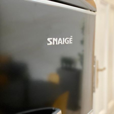 Standard Apartment By Hi5 - 2 Bedroom Suite In The Center Budapest Exteriör bild